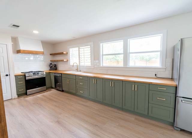 Property at 11436 Bristle Oak Trl, Austin, TX 78750, 3 beds, 2 baths