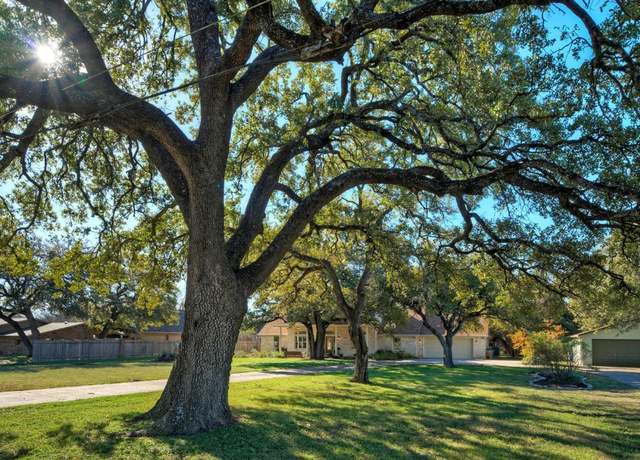 Property at 3701 Del Robles Dr, Austin, TX 78727, 4 beds, 2 baths