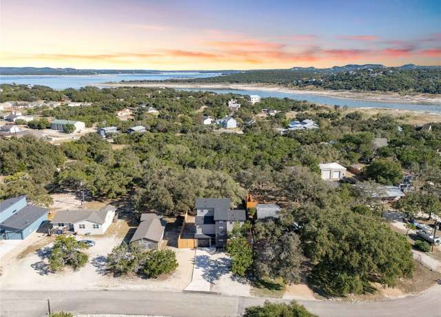 Property at 1156 Timberlane Dr, Canyon Lake, TX 78133, 3 beds, 2.5 baths