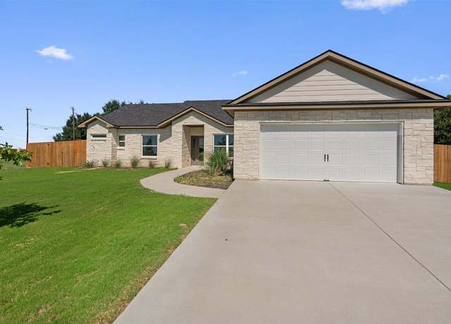 Property at 804 Gauge Rd, Thorndale, TX 76577, 3 beds, 2 baths