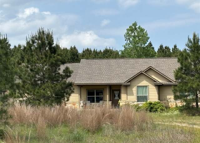Property at 214 Pine Path, Bastrop, TX 78602, 2 beds, 1 bath