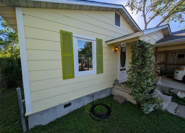 Property at 307 Swanee Dr, Austin, TX 78752, 3 beds, 1.5 baths