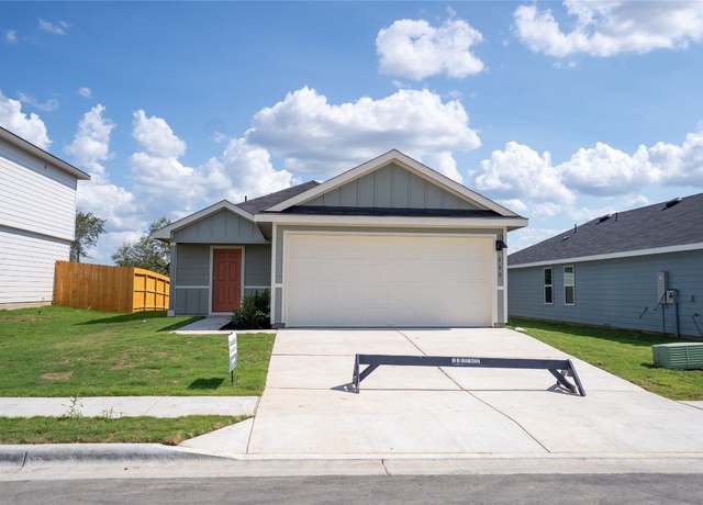 Property at 500 Wild Goose Dr, Luling, TX 78648, 4 beds, 2 baths