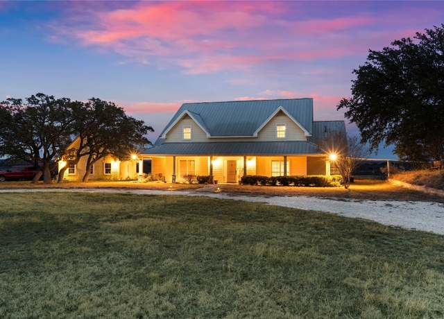 Property at 1274 County Road 2806, Lampasas, TX 76550, 4 beds, 3.5 baths