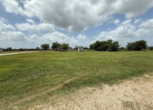 Property at 18543 Cyclone Branch Rd, Burlington, TX 76519, 5 beds, 2 baths