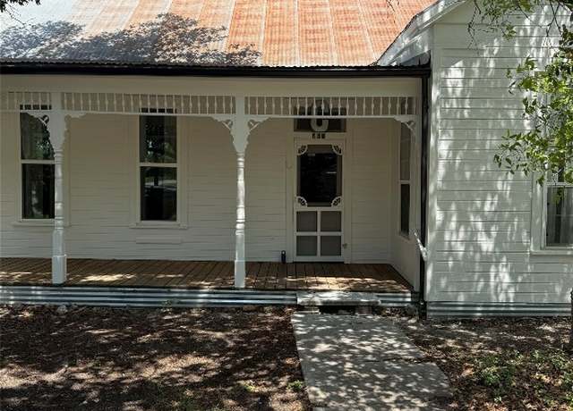 Property at 501 N Caldwell St, Manor, TX 78653, 2 beds, 1 bath