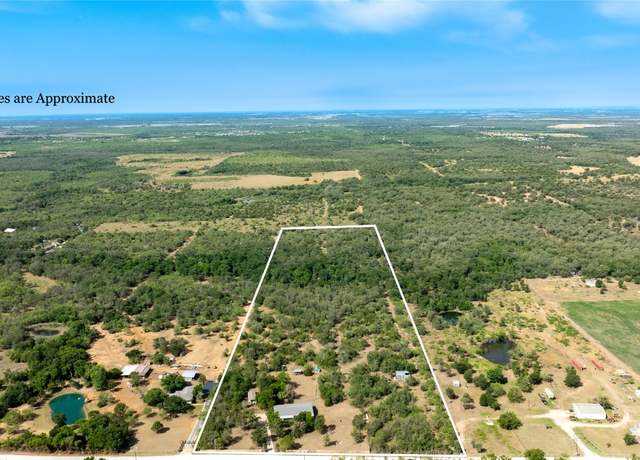 Property at 1400 Seminole Trl, Dale, TX 78616, 4 beds, 3 baths