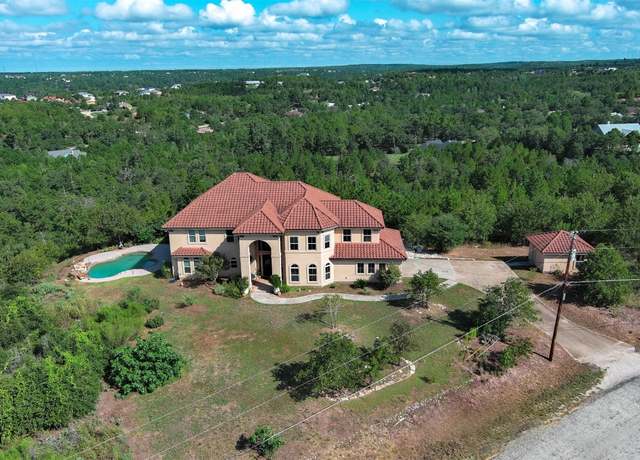 Property at 134 River Forest Dr, Bastrop, TX 78602, 5 beds, 3 baths