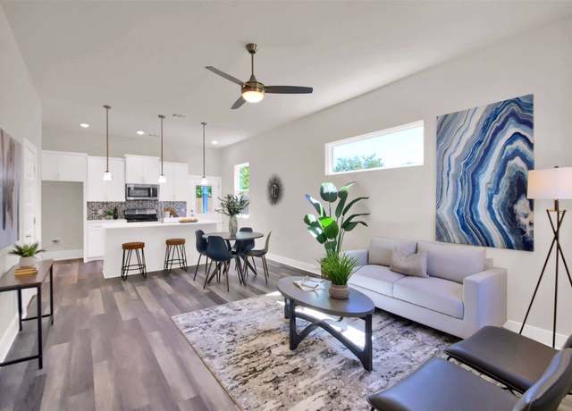 Property at 6813 Suena Dr #2, Austin, TX 78741, 3 beds, 3 baths
