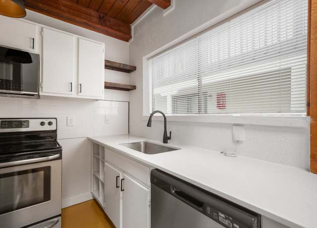 Property at 4205 Speedway Ave #202, Austin, TX 78751, 1 bed, 1 bath