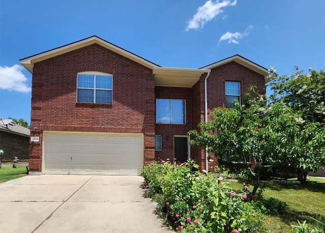 Property at 203 Pheasant Trl, Bastrop, TX 78602, 4 beds, 2.5 baths
