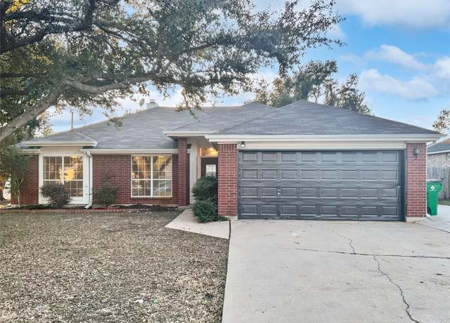Property at 2005 Lark Ln, Taylor, TX 76574, 3 beds, 2 baths