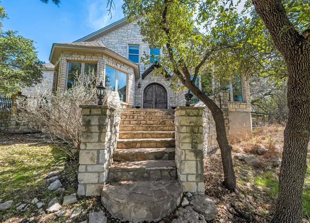 Property at 209 Lakeview Cir, Spring Branch, TX 78070, 5 beds, 2.5 baths