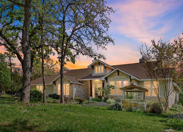 Property at 119 Maple Leaf Trl, Elgin, TX 78621, 4 beds, 3 baths