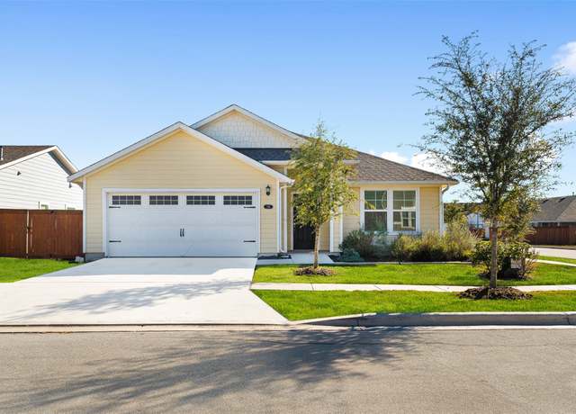 Property at 136 Horsemint Way, San Marcos, TX 78666, 3 beds, 2 baths