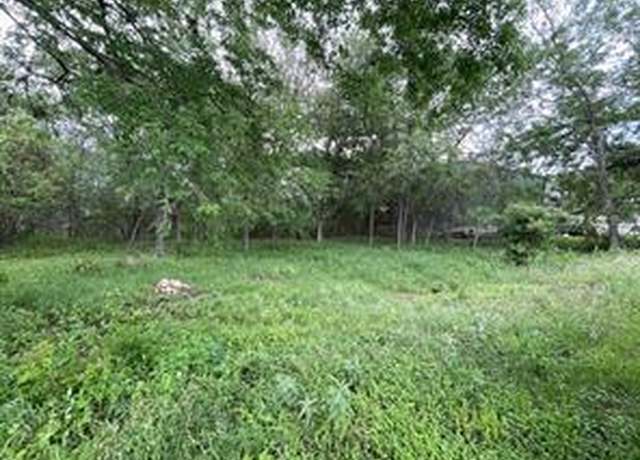 Property at 204 Crest Dr, Spicewood, TX 78669
