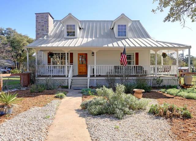Property at 384 Sunset Rdg, Blanco, TX 78606, 3 beds, 2 baths