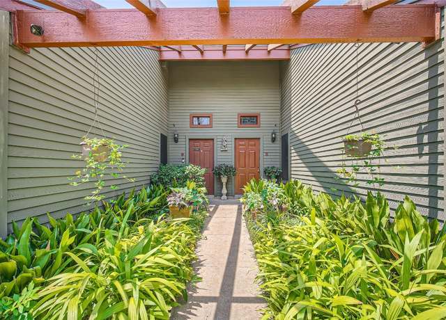 Property at 3815 Menchaca Rd #9, Austin, TX 78704, 2 beds, 1 bath