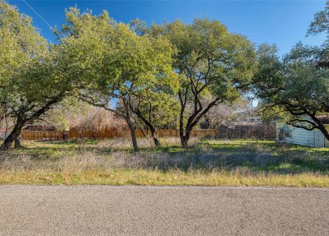 Property at 10509 W Lakeview Dr, Jonestown, TX 78645