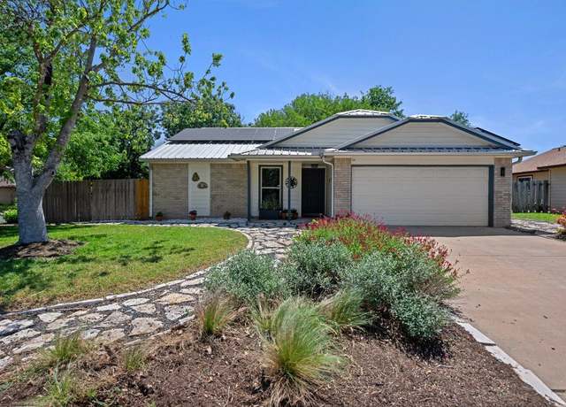 Property at 11707 Ruffed Grouse Dr, Austin, TX 78758, 3 beds, 2 baths