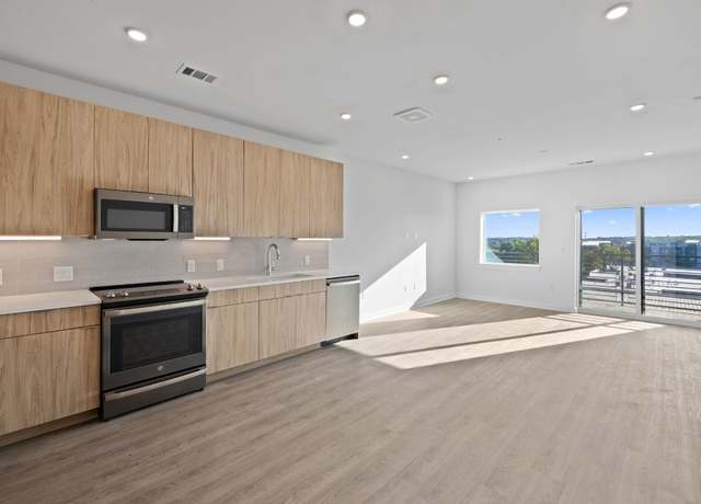 Property at 4802 S Congress Ave #307, Austin, TX 78745, 2 beds, 2 baths