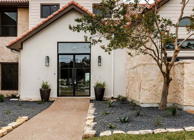 Property at 3901 Peak Lookout Dr, Austin, TX 78738, 5 beds, 5 baths