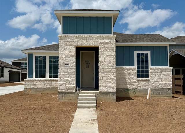 Property at 8516 Dongan Dr, Austin, TX 78744, 4 beds, 3.5 baths