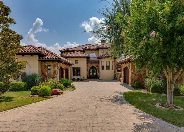 Property at 3905 Sugarloaf Dr, Austin, TX 78738, 4 beds, 5 baths