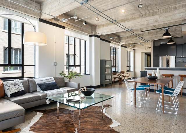 Property at 710 Colorado St Unit 7J, Austin, TX 78701, 2 beds, 2 baths