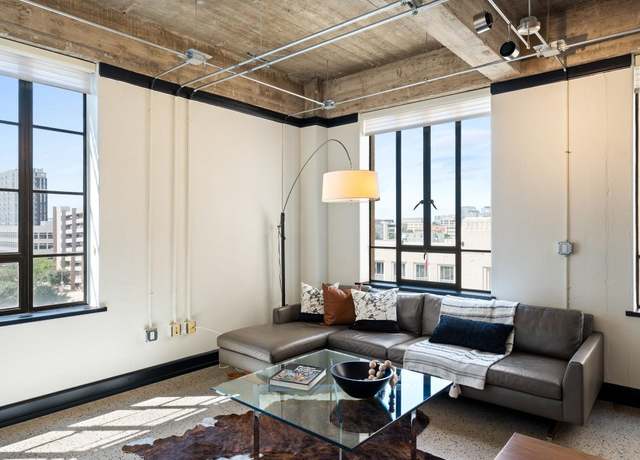 Property at 710 Colorado St Unit 7J, Austin, TX 78701, 2 beds, 2 baths