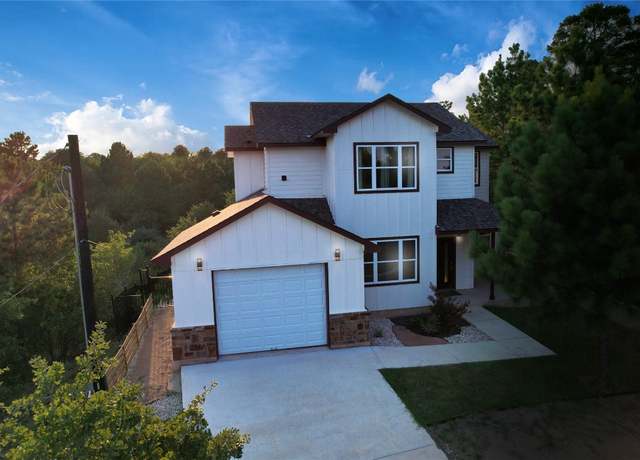 Property at 108 Kimo Ct, Bastrop, TX 78602, 4 beds, 2.5 baths