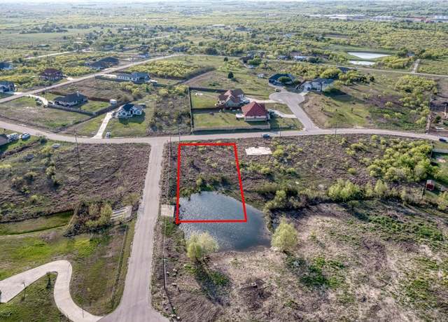 Property at 350 E Ridge Ln, Niederwald, TX 78640