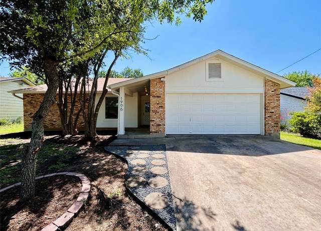 Property at 1906 Surrey Dr, Round Rock, TX 78664, 3 beds, 2 baths