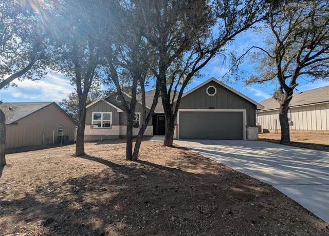 Property at 1023 Fieldstone Dr, Lampasas, TX 76550, 3 beds, 6.5 baths