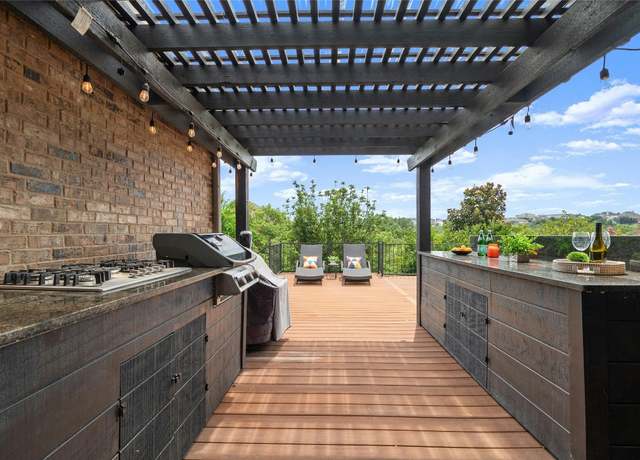 Property at 5305 Cardinal Flower Cv, Spicewood, TX 78669, 5 beds, 4 baths