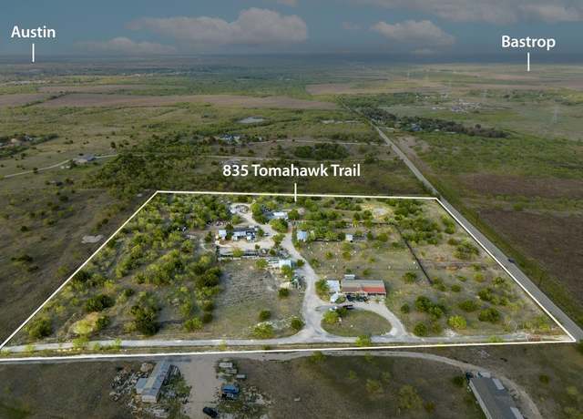 Property at 835 Tomahawk Trl, Dale, TX 78616, 3 beds, 3 baths