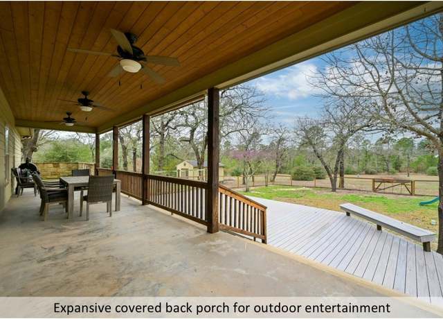 Property at 170 Woodland Ct, Bastrop, TX 78602, 3 beds, 2.5 baths