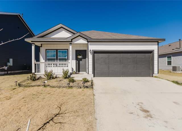 Property at 517 Halfmoon Dr, Lockhart, TX 78644, 3 beds, 2 baths
