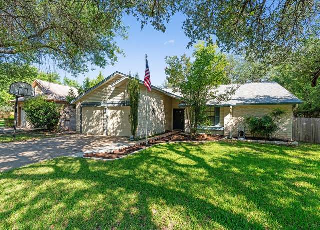Property at 9112 Hazelhurst Dr, Austin, TX 78729, 3 beds, 2 baths