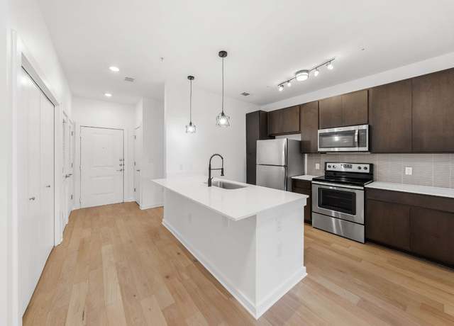 Property at 2505 Thornton Rd #1104, Austin, TX 78704, 2 beds, 1 bath