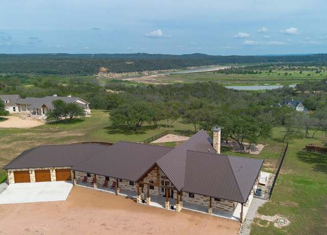 Property at 195 Chimney Cove Dr, Marble Falls, TX 78654, 3 beds, 3.5 baths