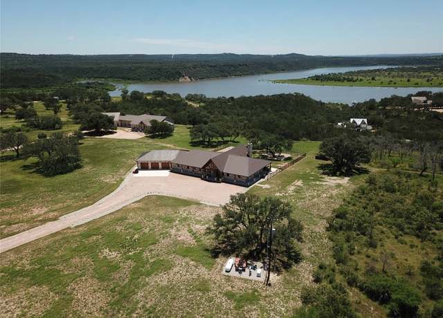 Property at 195 Chimney Cove Dr, Marble Falls, TX 78654, 3 beds, 3.5 baths