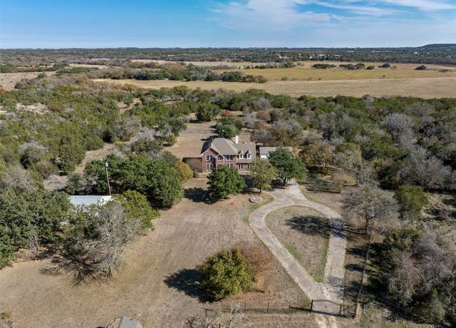 Property at 6750 Cr 200, Liberty Hill, TX 78642, 7 beds, 4.5 baths