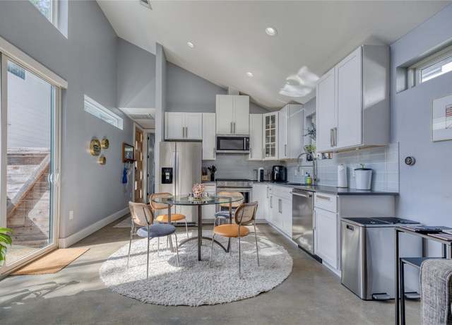 Property at 2723 Lyons Rd Unit B, Austin, TX 78702, 2 beds, 2 baths