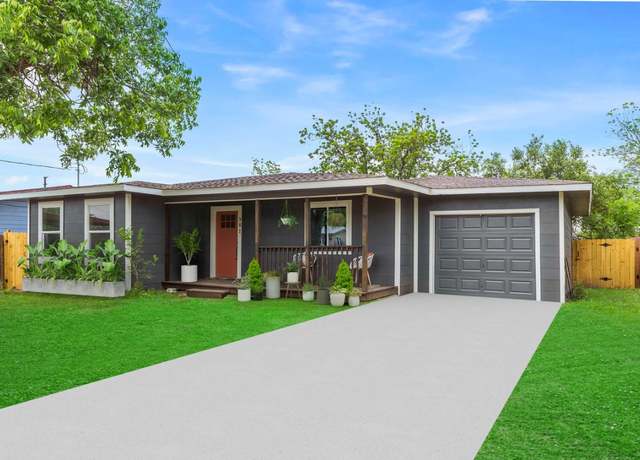 Property at 381 Perryman St, New Braunfels, TX 78130, 3 beds, 2 baths