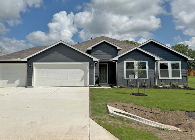 Property at 325 Barron Estate Dr, Lockhart, TX 78644, 4 beds, 2 baths