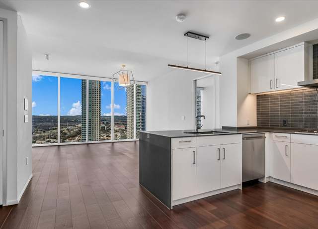 Property at 301 West Ave #2009, Austin, TX 78701, 2 beds, 2 baths