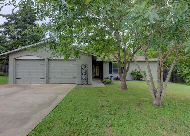 Property at 2902 Luton Cv, Austin, TX 78745, 3 beds, 2 baths