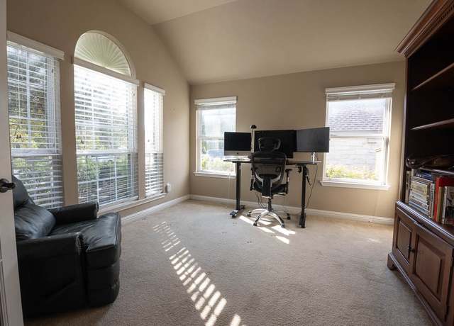 Property at 3609 Penelope Way, Round Rock, TX 78665, 3 beds, 2 baths