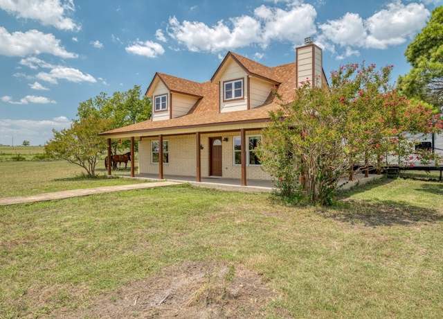 Property at 1540 County Road 114, Rogers, TX 76569, 3 beds, 2 baths